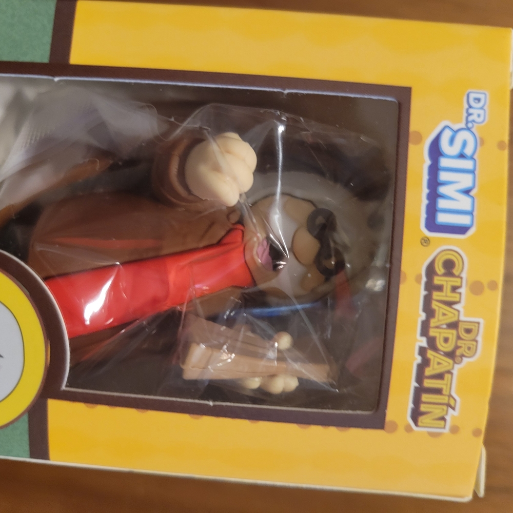 Dr. Simi Dr. Chapatin Figure